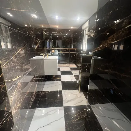 Tres Beau Paisible T2 Situe Au Centre De En Champagne 1 Châlons-en-Champagne